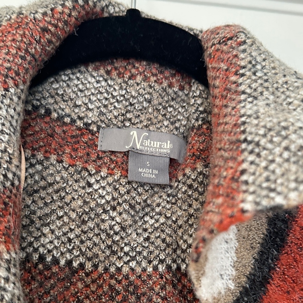 Geometric Patterned Knit Cardigan - Picture 5 of 7